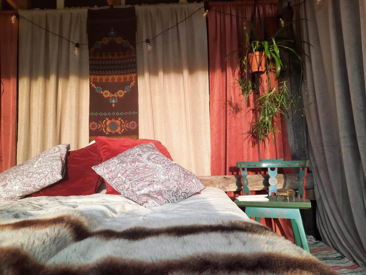 Rider'S Glamping Hotel Back Exterior foto